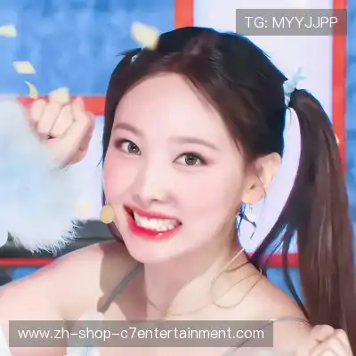 蓬盈晓